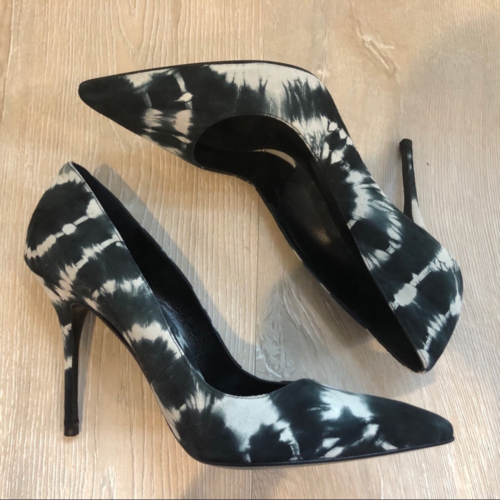 ELYSE WALKER Tie-Dye Charcoal + White Pumps Sz 37
